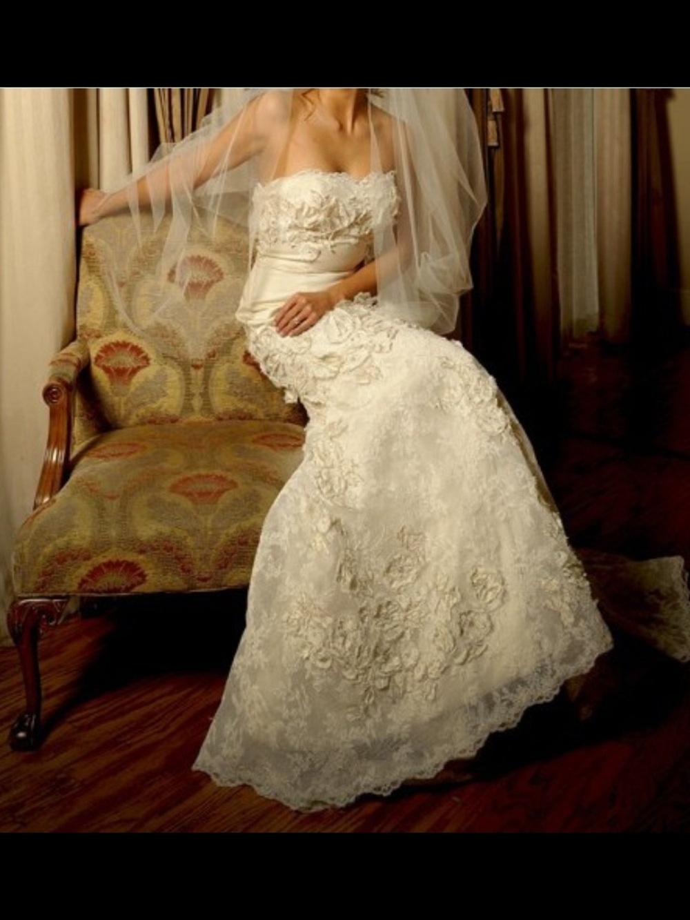 Watters Torreon Strapless Floral Lace Satin-Bodice Wedding Gown in Ivory size 2